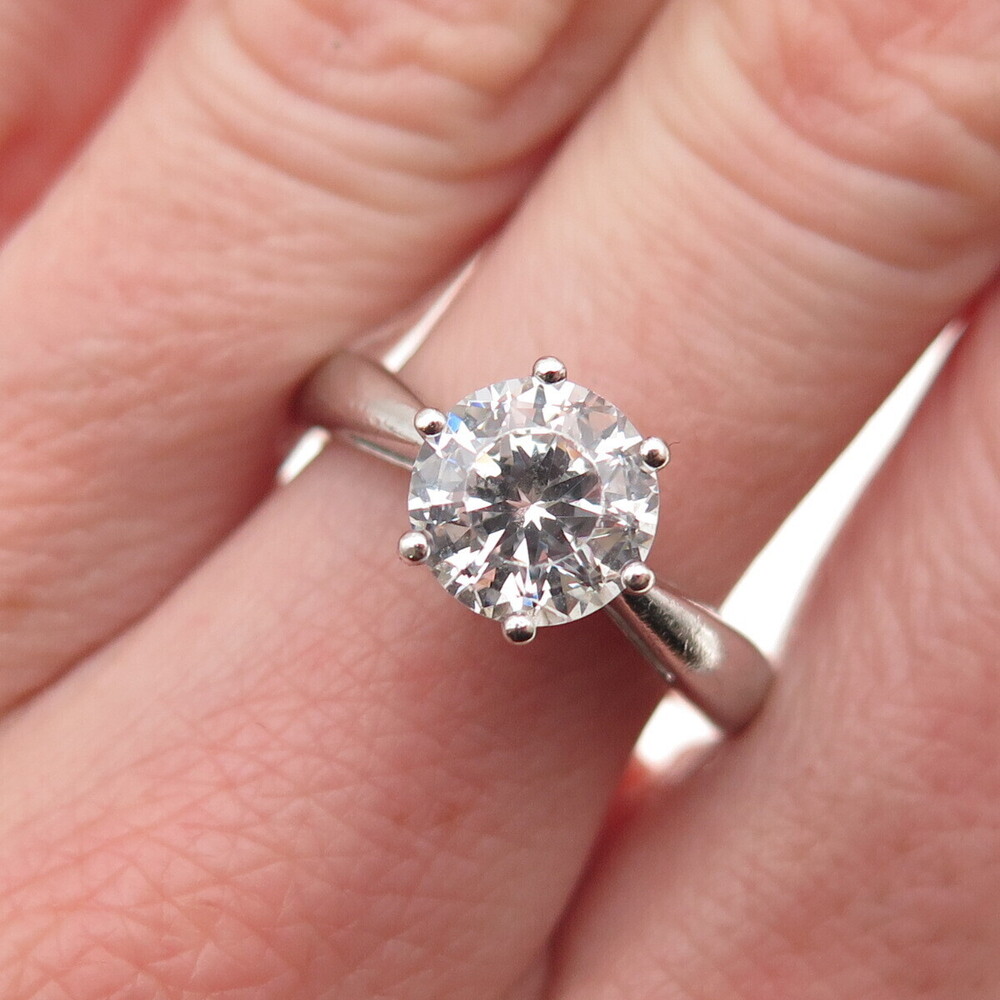 925 Sterling Silver Round-Cut C Z Engagement Ring Size 7